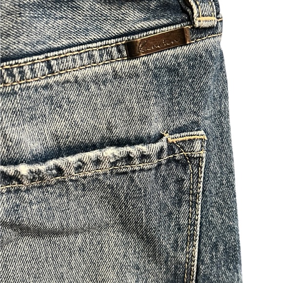 Disstressed Light Blue Denim Jeans - Picture 11 of 12